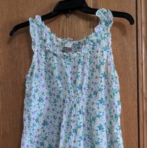 Old Navy tank top. women's size Small. Floral print.